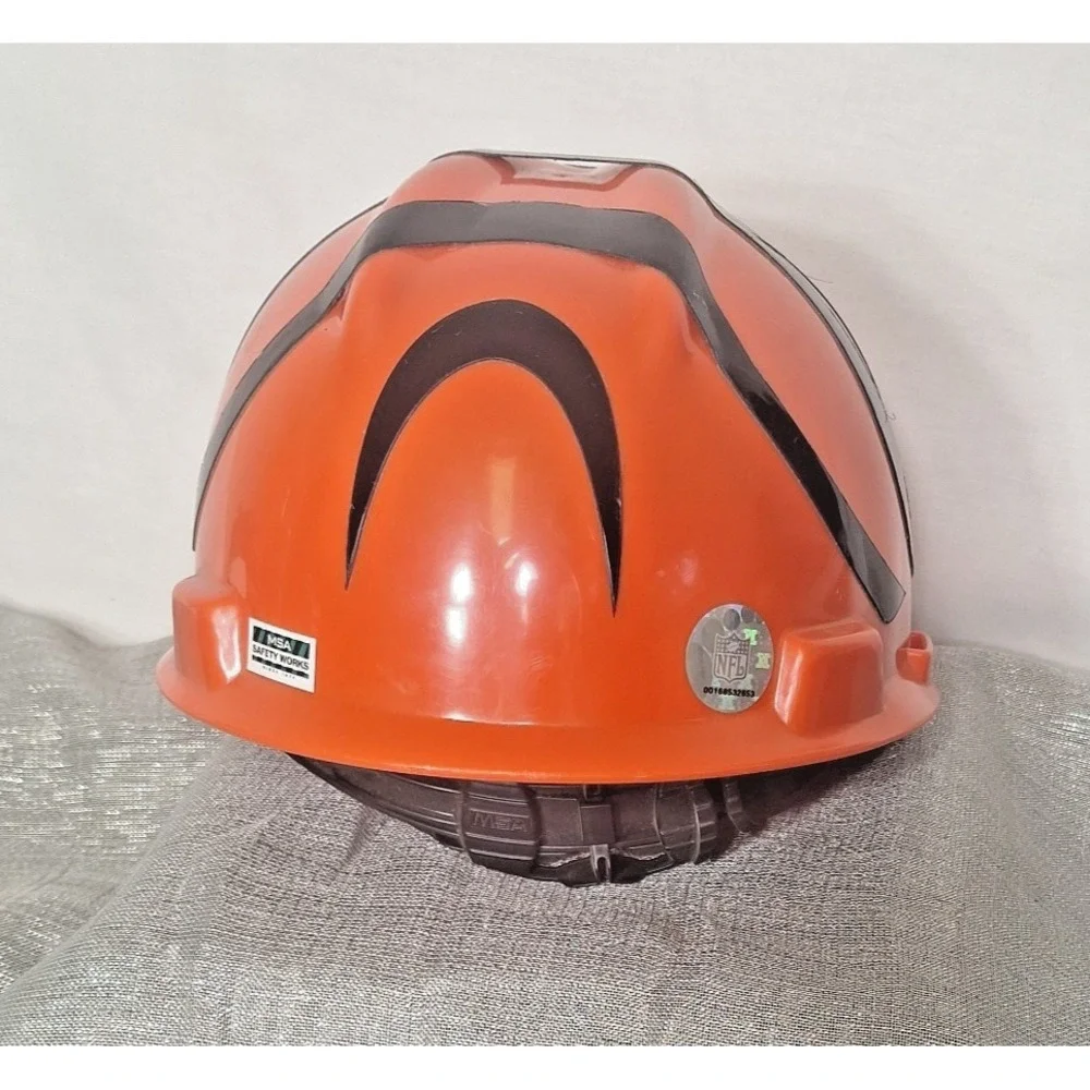 NFL Bengals V-Gard Hard Hat Medium MSA Safety Works Class E Type 1 Orange Black